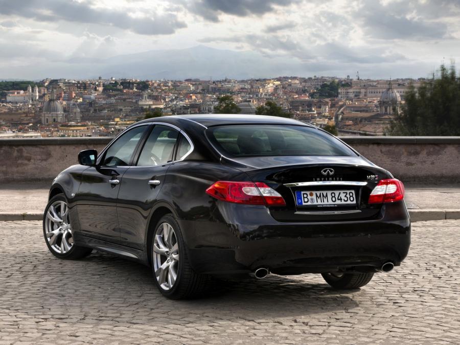  Infiniti M37 S 2010 года  (EU) (фото 12 из 25)